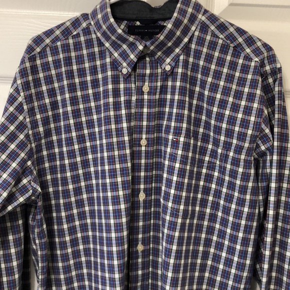 NWOT Tommy Hilfiger Mens Button Down L/S Shirt Lge - Picture 2 of 9